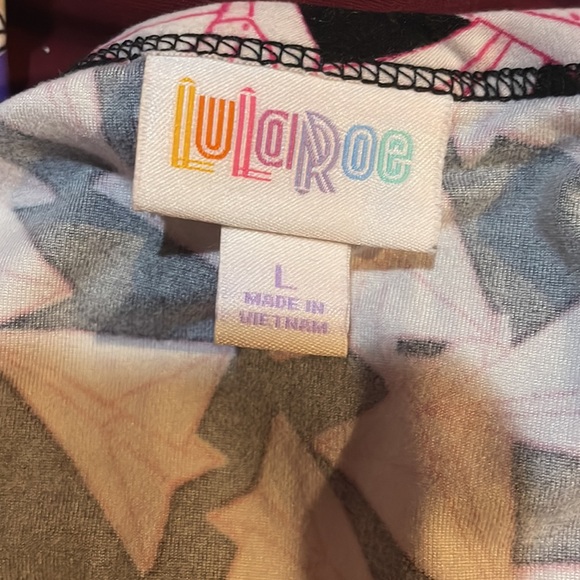 Cute tops! - Picture 6 of 6